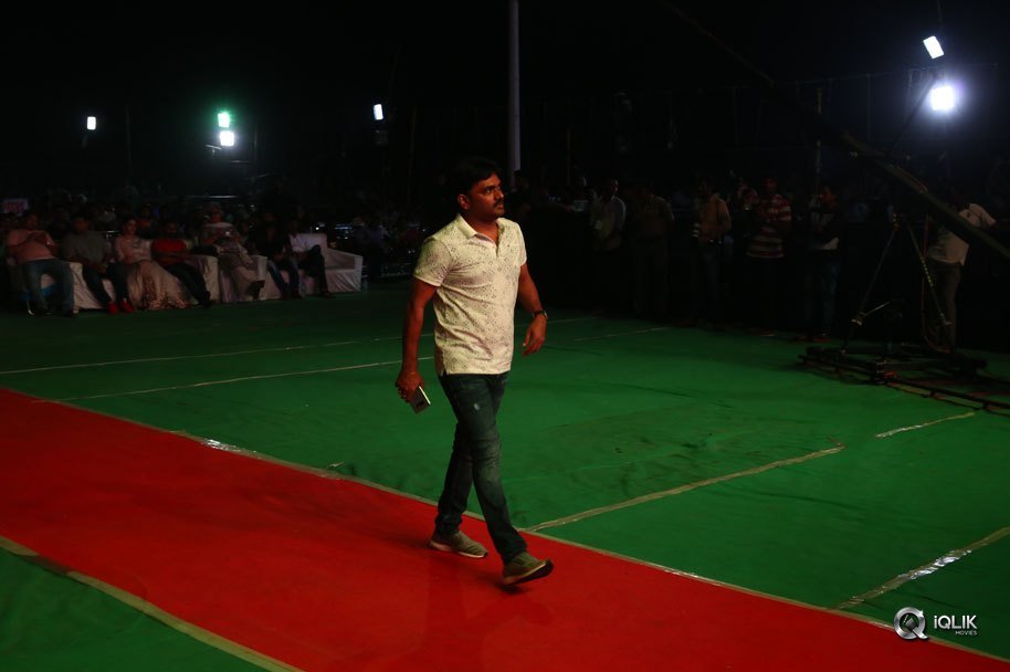 Mahanubhavudu-Movie-Thanks-Meet